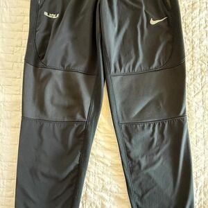 Nike LeBron Therma-FIT Men's Athletic Pants Black‎ Size L Joggers